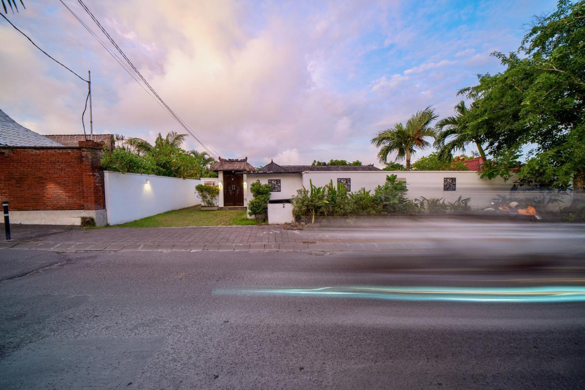 Bali Sunyi Villas จิมบาราน ภายนอก รูปภาพ